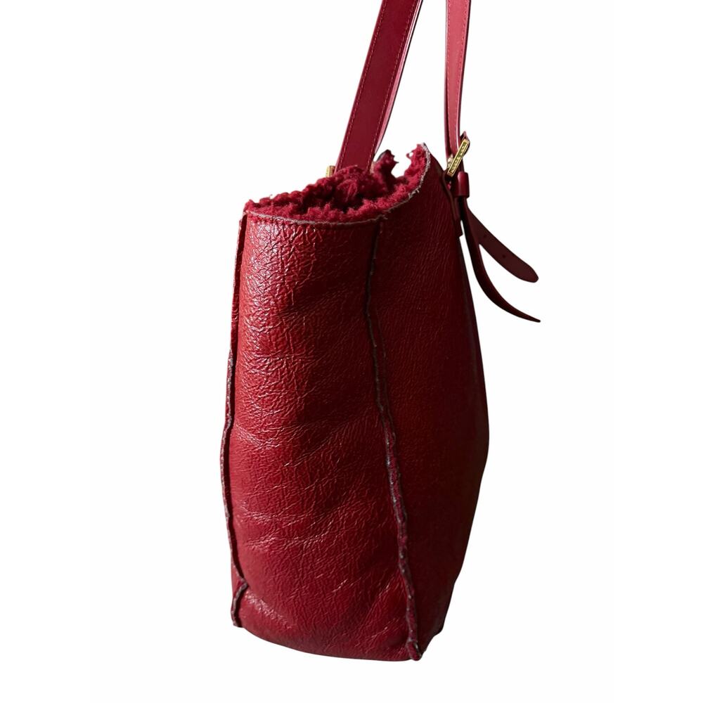 Tory Burch Channing Shearling Patent Leather Tote Red Burgundy Big Shoulder Bag - Picture 4 of 9